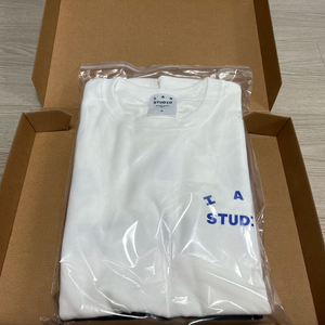 아이앱 10주년 티셔츠 화이트 블랙 세트 M,XL 판매