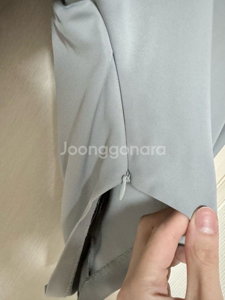 페이지유 PAGE U 딥블루 드레이프 블라우스 Free--3