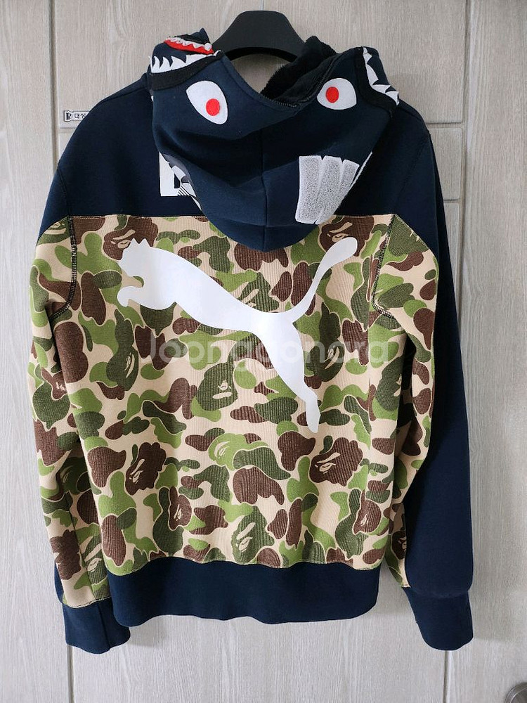 (중고) 베이프 푸마 샤크후드 XL--1