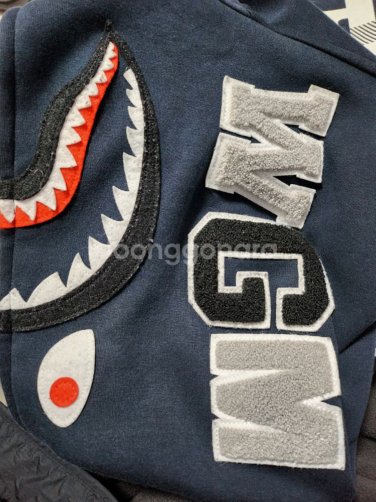 (중고) 베이프 푸마 샤크후드 XL--7