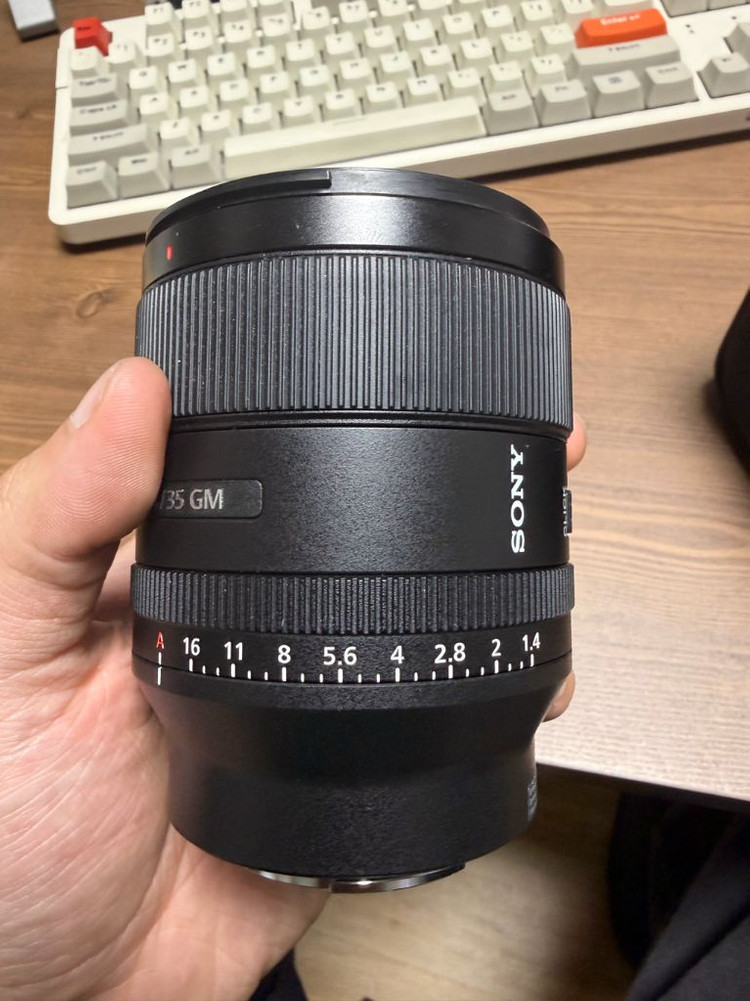 소니 FE 35mm F1.4 GM--1