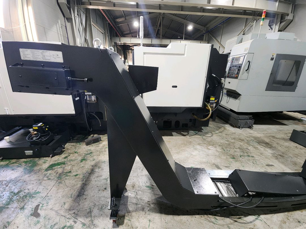 2022년식 HD3100 현대위아 CNC선반 판매해요 이미지