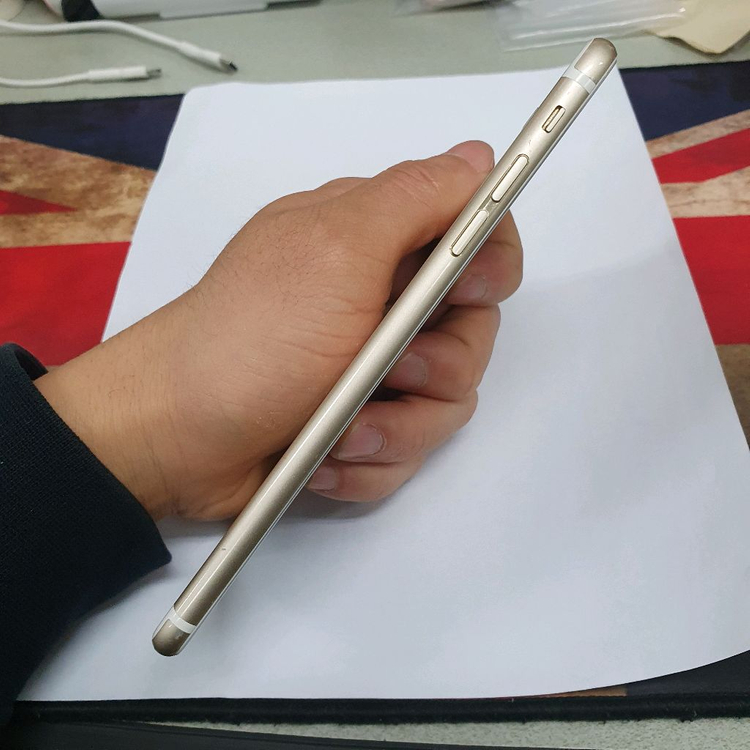 .아이폰6S+ 16GB 골드 중고폰 배터리100% 기능정상 209333 이미지