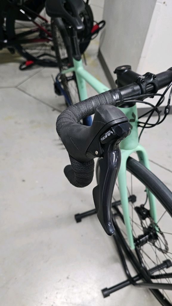 2022 자이언트 리브 어베일 AR3 XS 사이즈 팝니다.--3