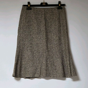 막스마라 MaxMara 헤링본 트위드 플레어 스커트 (40)