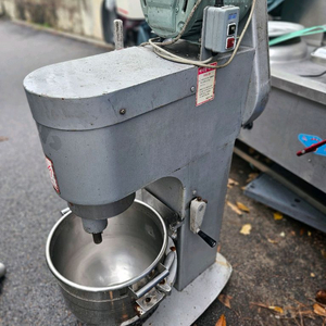 업소용 14인치 밀가루 버티컬 믹서기 반죽기 판매1