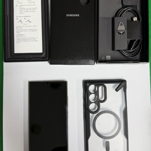 갤럭시s24 울트라 512 스페이스 그레이 S급 판매합니다.