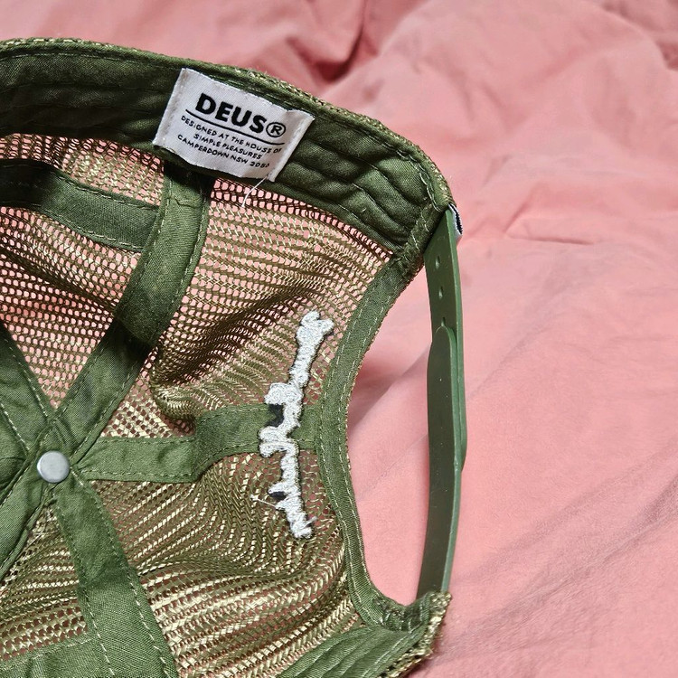 데우스엑스마키나 모자--4