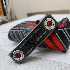 25만 스코티카메론 뉴포드2 타이틀리스트 퍼터 아쿠쉬정품