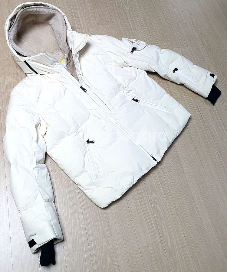 스키복계의 에르메스 명품 보그너 여성 구스다운 스키복--1