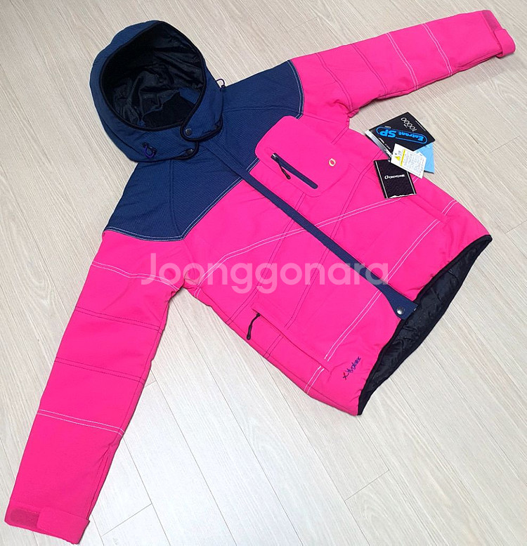 예쁜 온요네 데모 스키복(새제품)--1