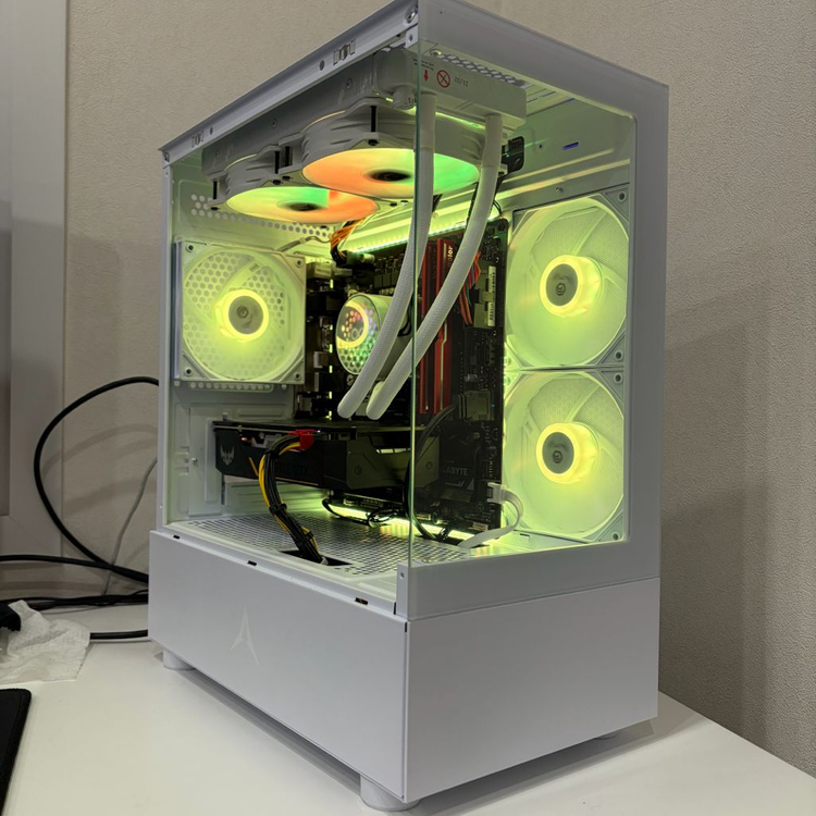 인텔i5 11400f GTX1660S 수냉 어항게이밍--4