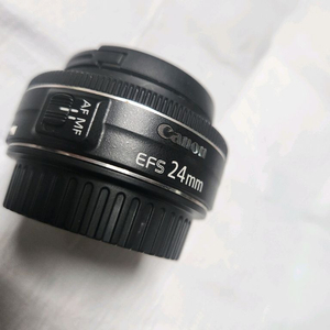 캐논 EF-S 24mm f/2.8 STM 렌즈