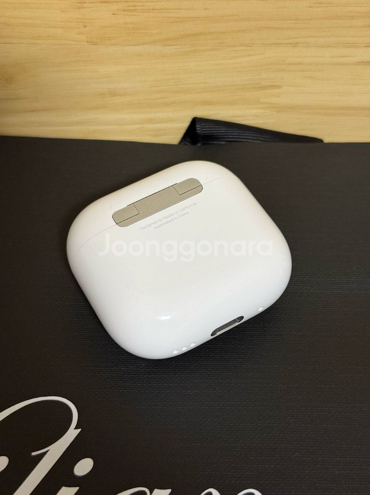 애플 / 에어팟 4 노이즈캔슬링--1