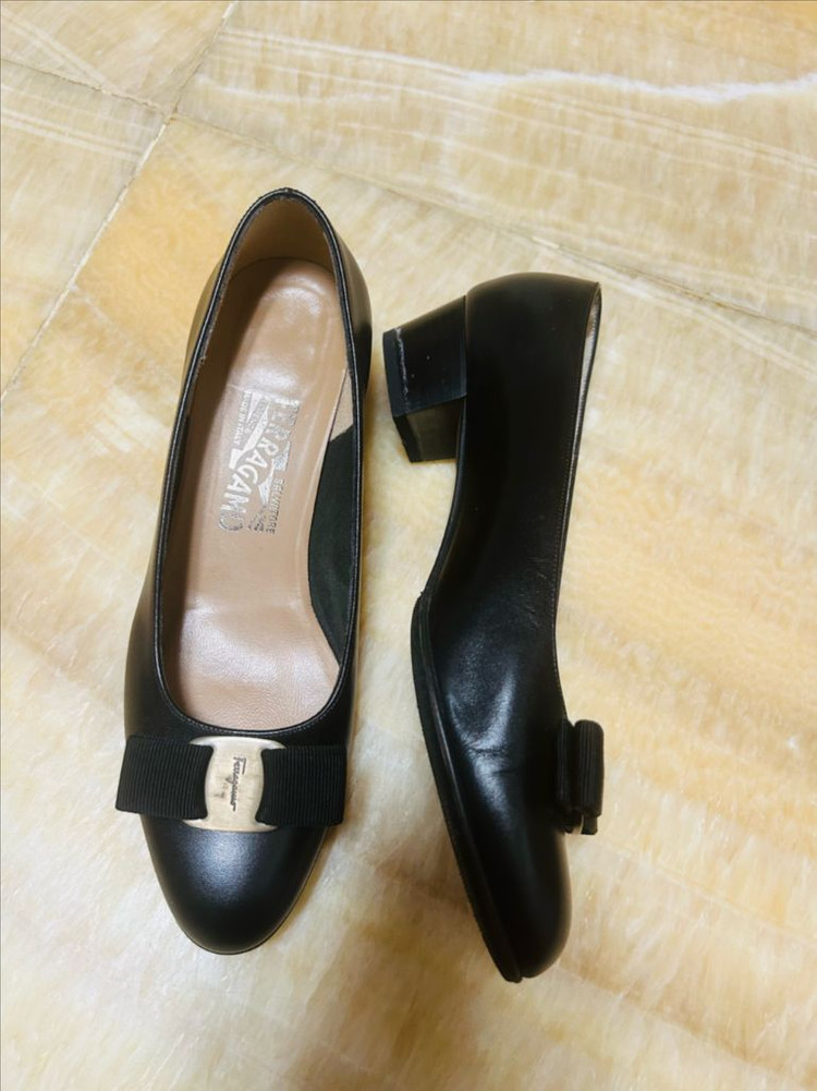 페레가모 바라 슈즈--1