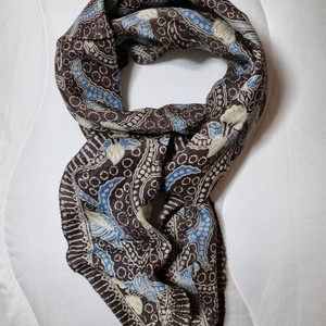 싱가포르구입 프리미엄 바틱 실크 라지 스카프 (거의새것)