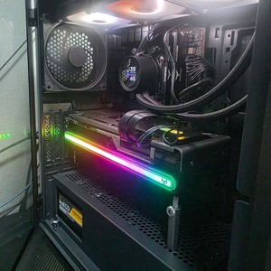 7800X3D + RX 7800XT 게이밍 PC