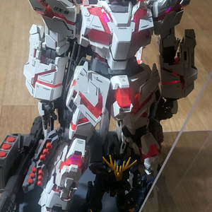 PG 유니콘건담 프라모델 +케이스 이미지