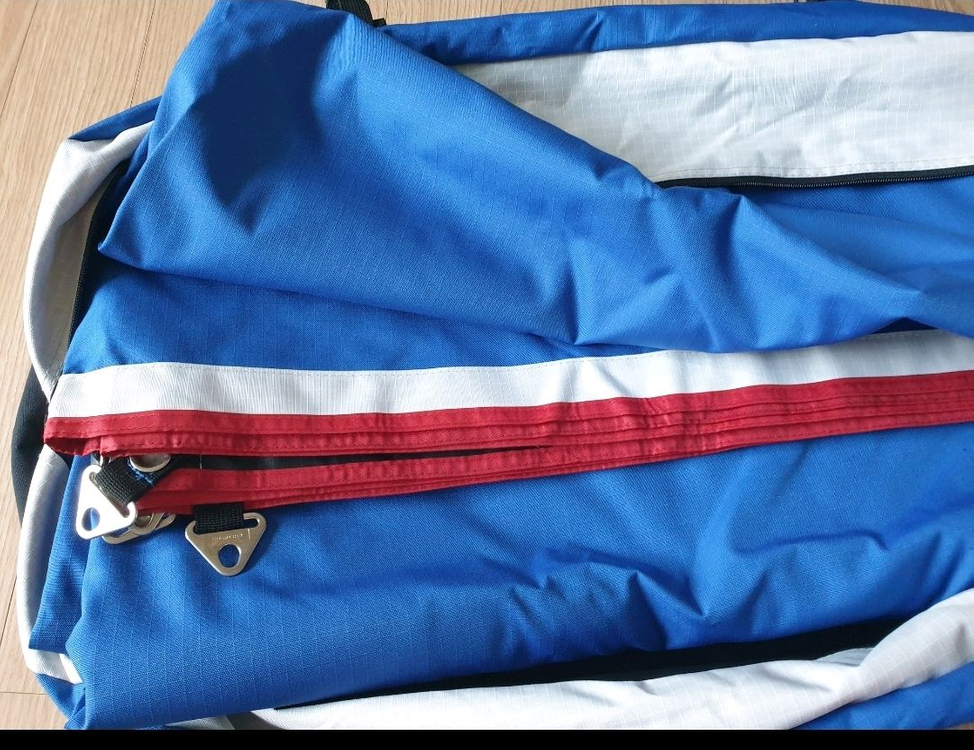 홀리데이 산토리니블루타프+블루메인폴대 팝니다 이미지