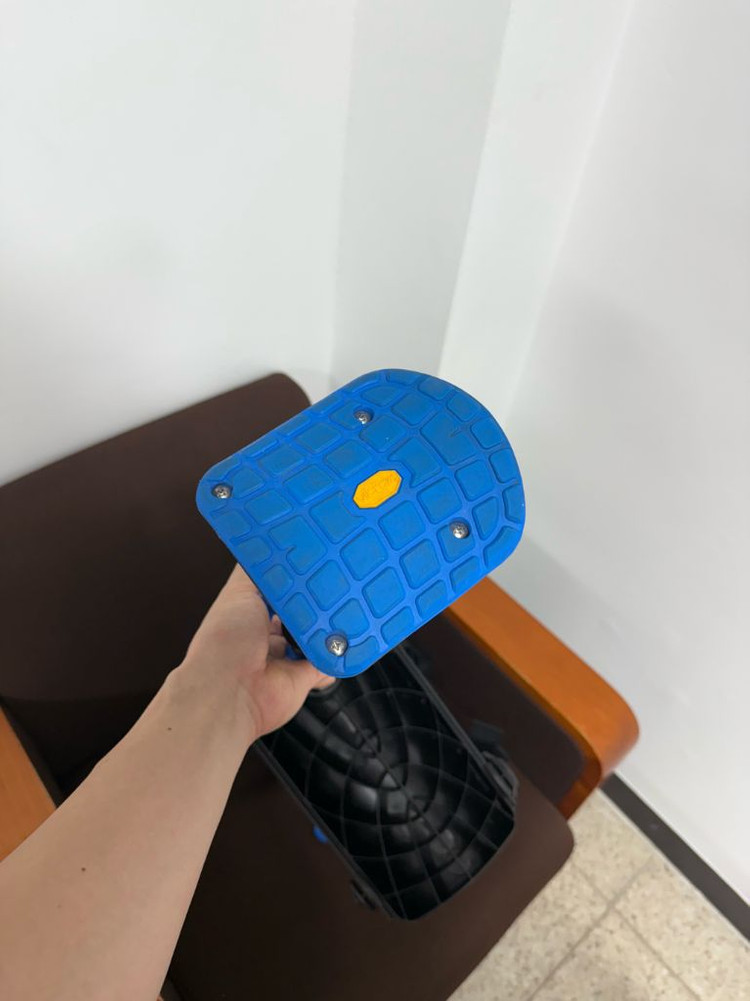 아이워크 3.0 아킬레스건 파열--3