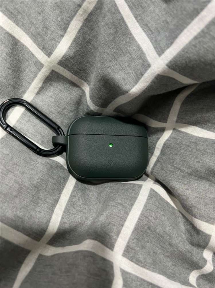 에어팟프로 2세대 8핀 이미지