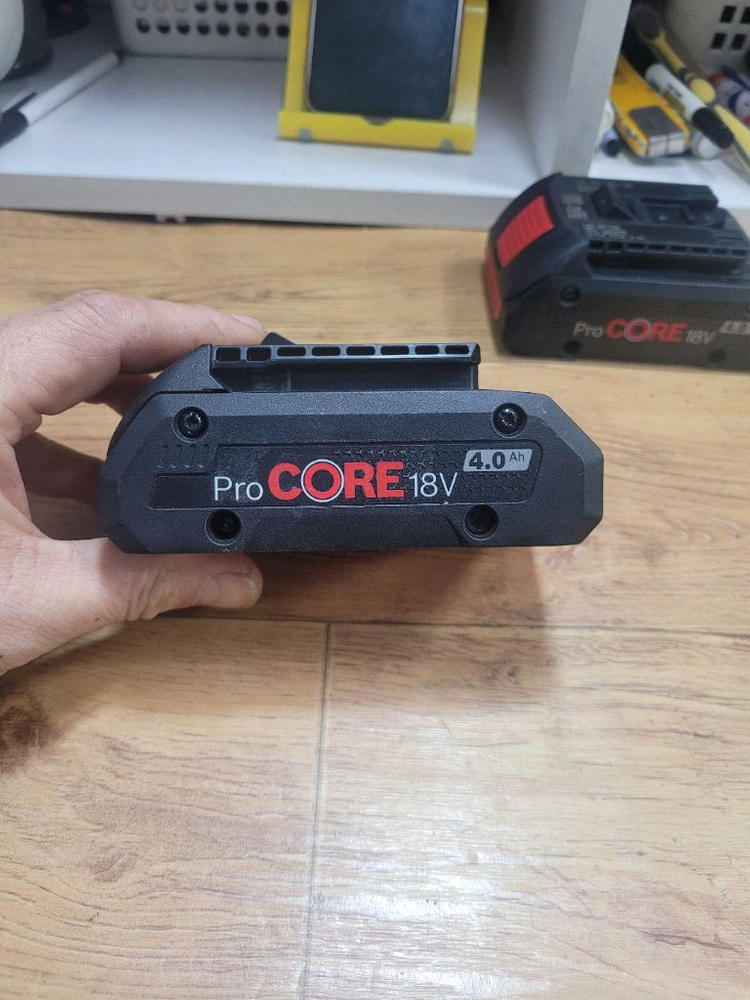 보쉬배터리PROCORE프로코아GBA18V4.0AH프로코어 S급 이미지