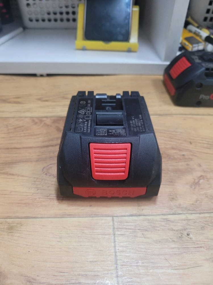 보쉬배터리PROCORE프로코아GBA18V4.0AH프로코어 S급 이미지