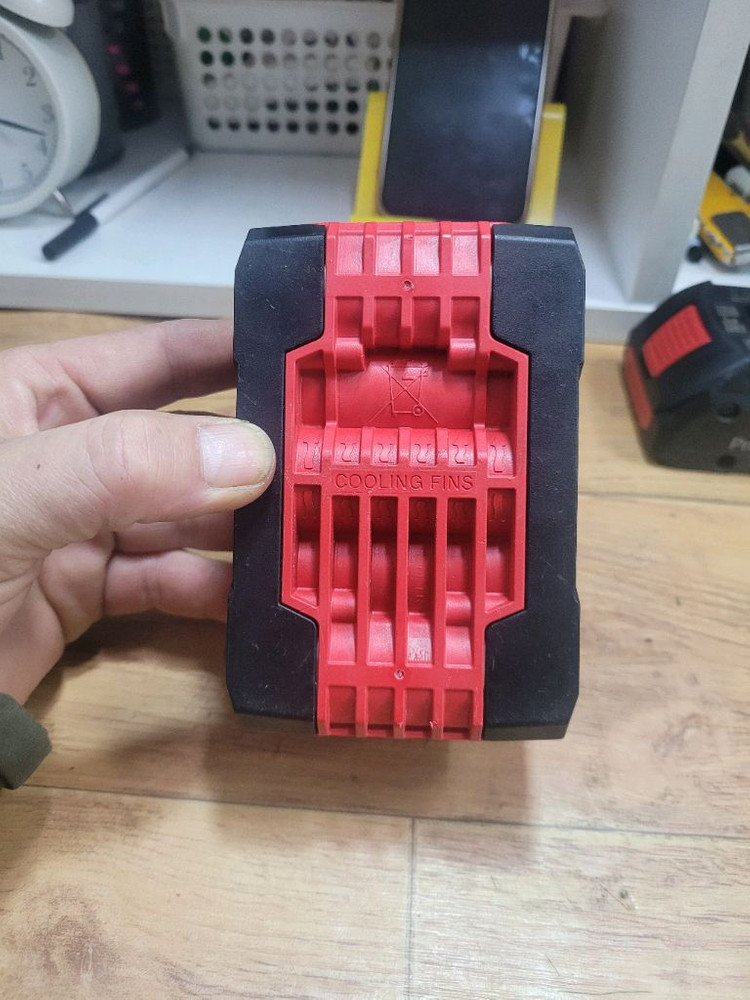 보쉬배터리PROCORE프로코아GBA18V4.0AH프로코어 S급 이미지