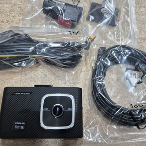 아이나비 블랙박스(Z3000,V700) 및 네비게이션(R100a) 판매