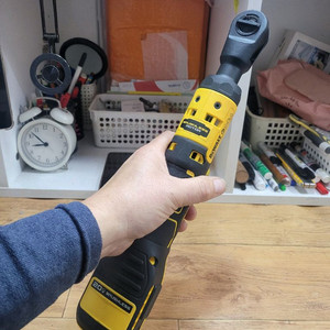 [정품]디월트충전라쳇렌치 DCF512 S급 본체