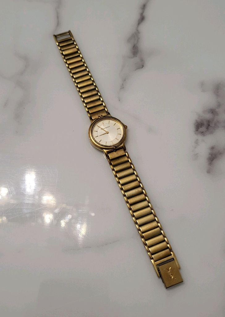 YSL 입생로랑 생로랑 금장 여성 여자 시계 팔찌--1