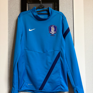 국대 트레이닝 니트 윔업