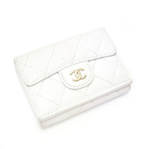 샤넬 캐비어 스킨 화이트 내장칩 반지갑 5VCHW28206