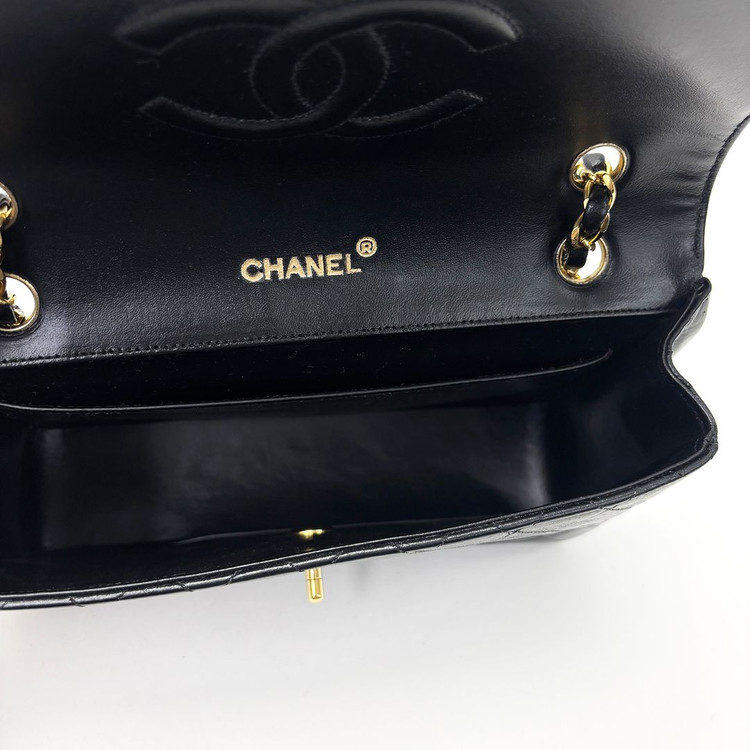 샤넬 클래식 CC금장 블랙 체인 크로스백 숄더백 2VCHB27269--8