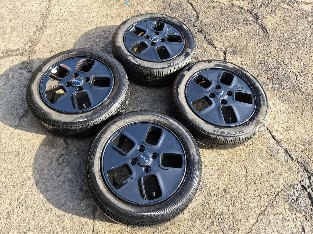 모닝 레이 순정 14인치 휠타이어 이미지