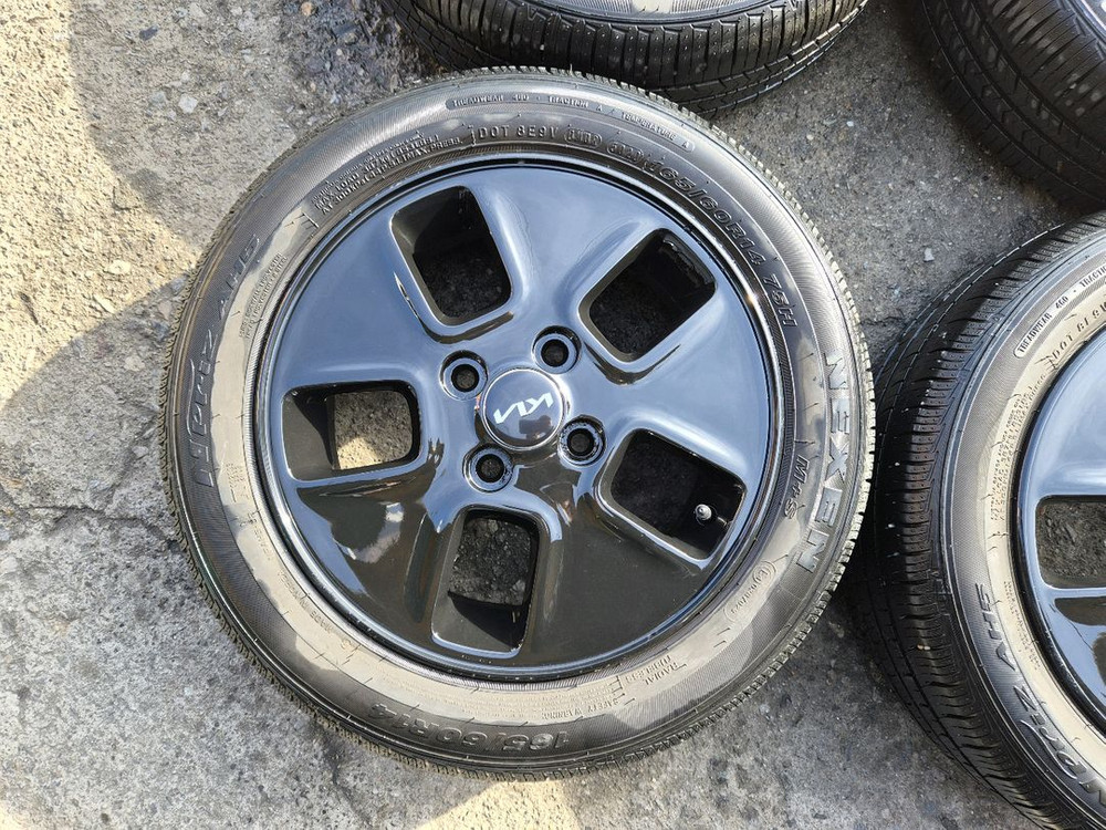 모닝 레이 순정 14인치 휠타이어 이미지