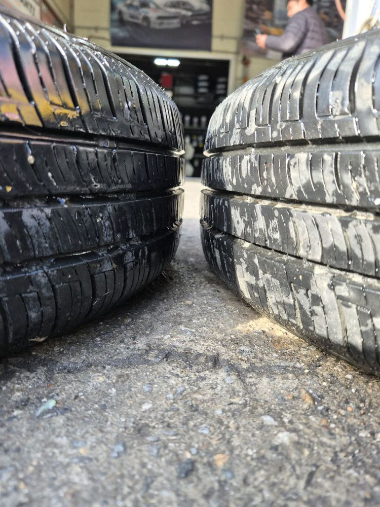 모닝 레이 순정 14인치 휠타이어 이미지