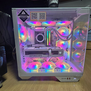 라이젠7 9800X3D RTX5080 데스크탑 판매합니다.