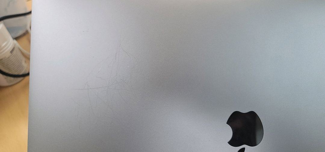 맥북 프로 15인치 2016 late 최고급형 i7 2.7gh 16GB 512G 라데온 GPU 2G 배터리 새것 이미지