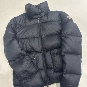 몽클레어 라니크 여성 숏패딩