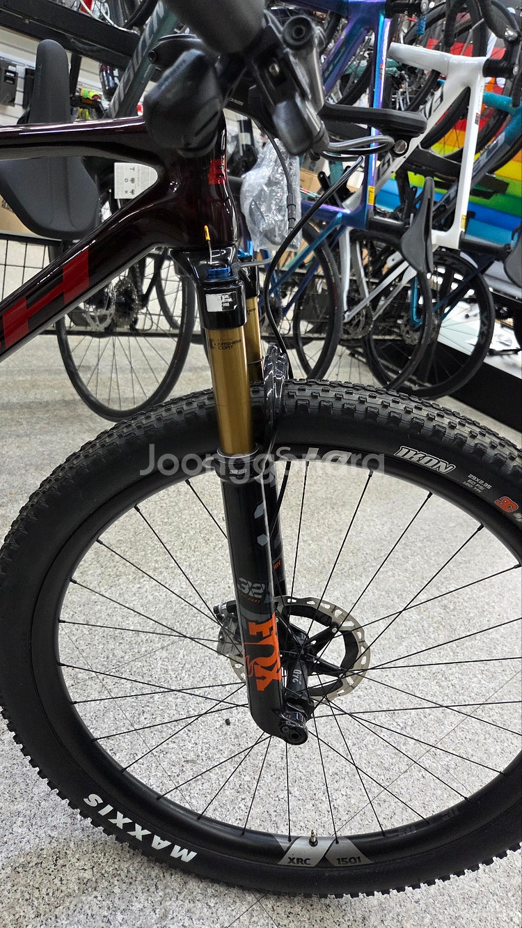 H 얼티메이트 EVO 8.5 | GX 이글 AXS 트랜스미션 | DT XRC1501 | 9.9kg 초경량 카본--4