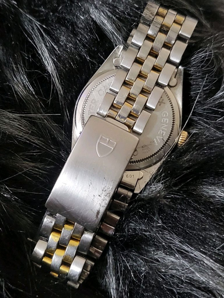 튜더 프린스 데이트 콤비 이미지