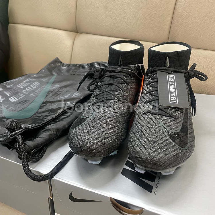 새상품 나이키 축구화 판매 슈퍼플라이 10 엘리트 FG--1