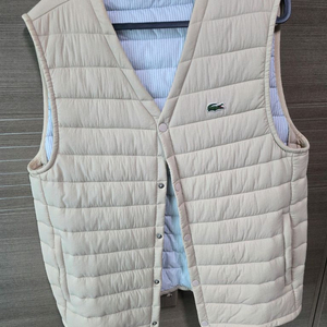 라코스테 경량 패딩 조끼