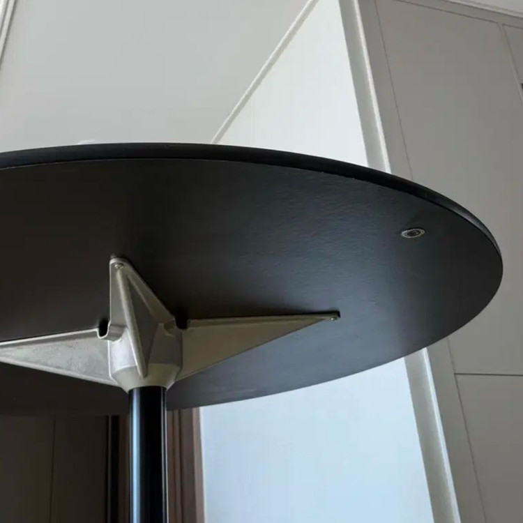 허먼밀러 임스테이블 120 이미지