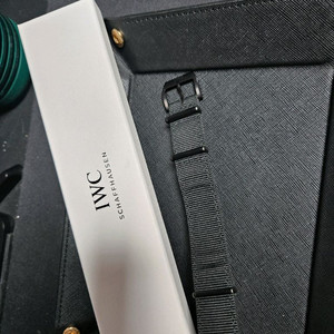 iwc 정품 블랙 나토밴드 버클포함
