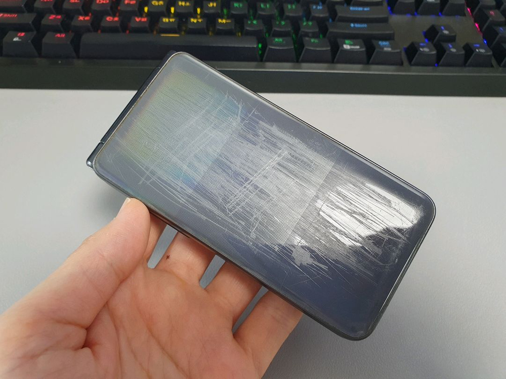 갤럭시 폴더2 2021 / 32GB / 그레이 이미지