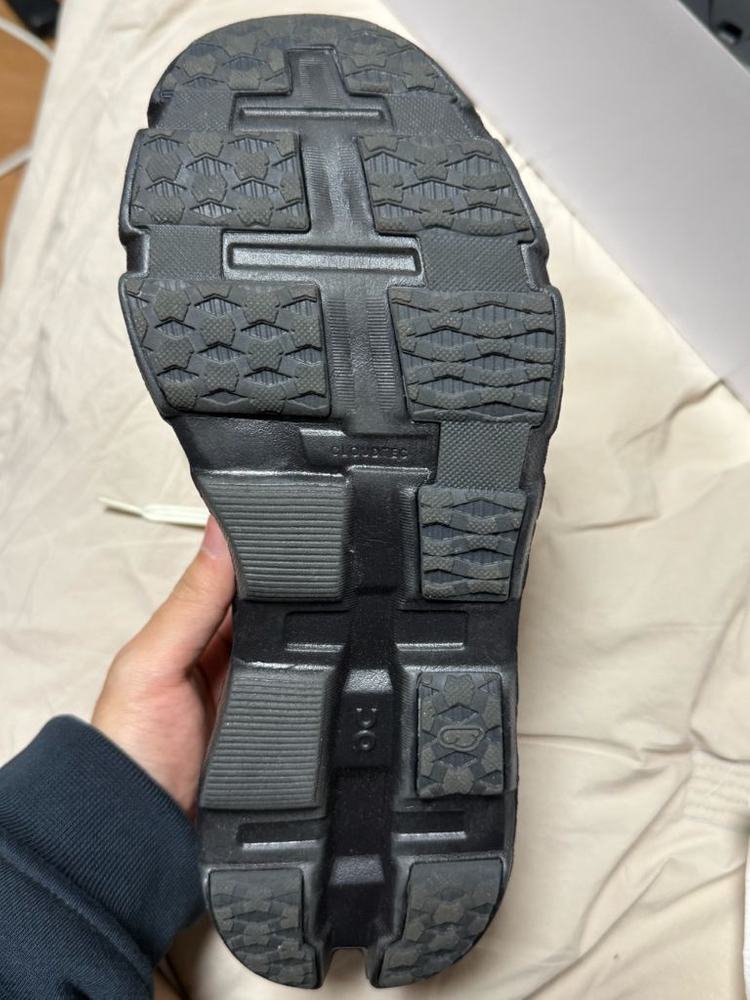 온러닝 파프 265 사이즈 팝니다--3