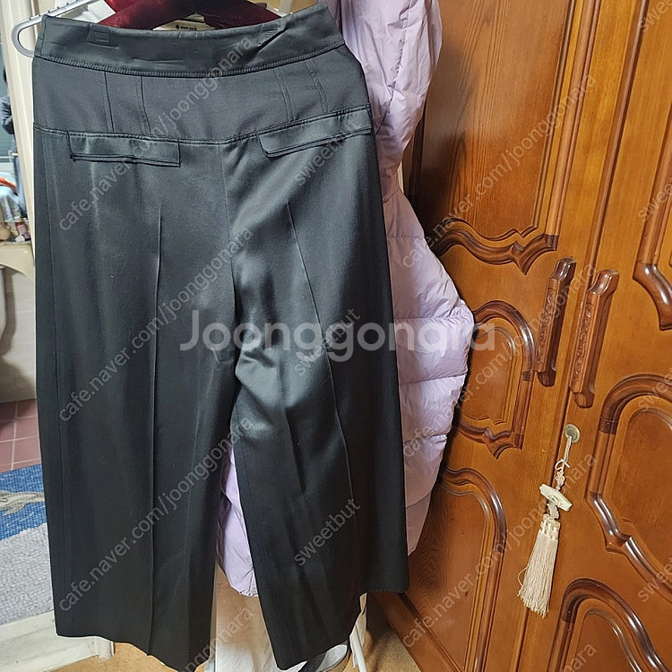 미샤 더캐시미어 스커트 바지--4