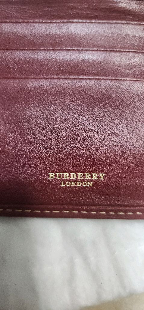 버버리 체크 반지갑/ 보테가베네타 반지갑 이미지